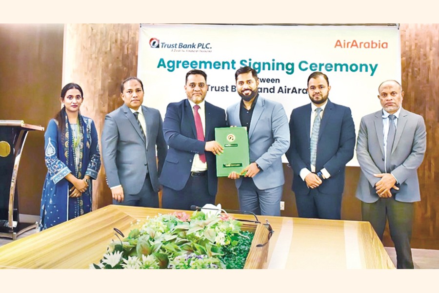 Trust Bank signs MoU with Air Arabia