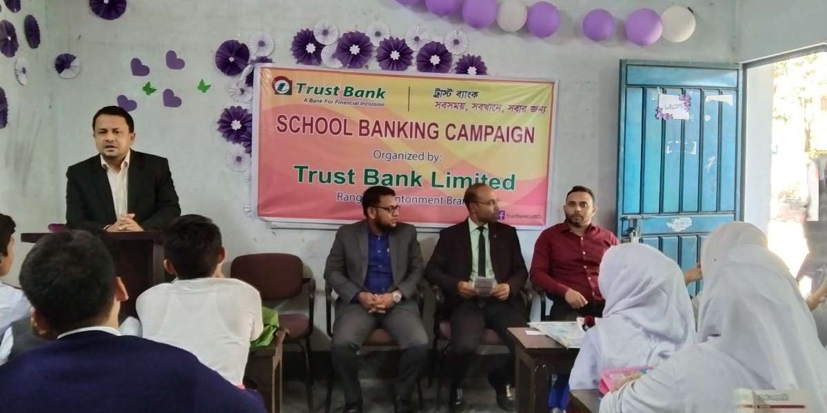 School Banking Pictures - 2023