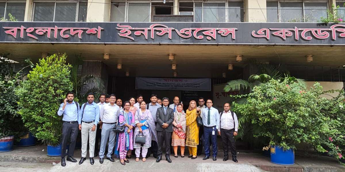 Retail Banking Division of Trust Bank and Bangladesh Insurance Academy (BIA) Complete Bancassurance Training for First Batch of TBL