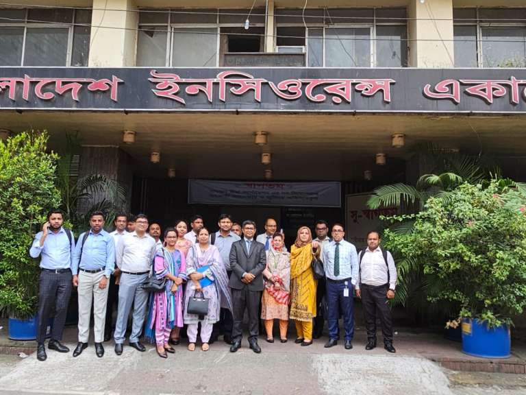 Retail Banking Division of Trust Bank and Bangladesh Insurance Academy (BIA) Complete Bancassurance Training for First Batch of TBL