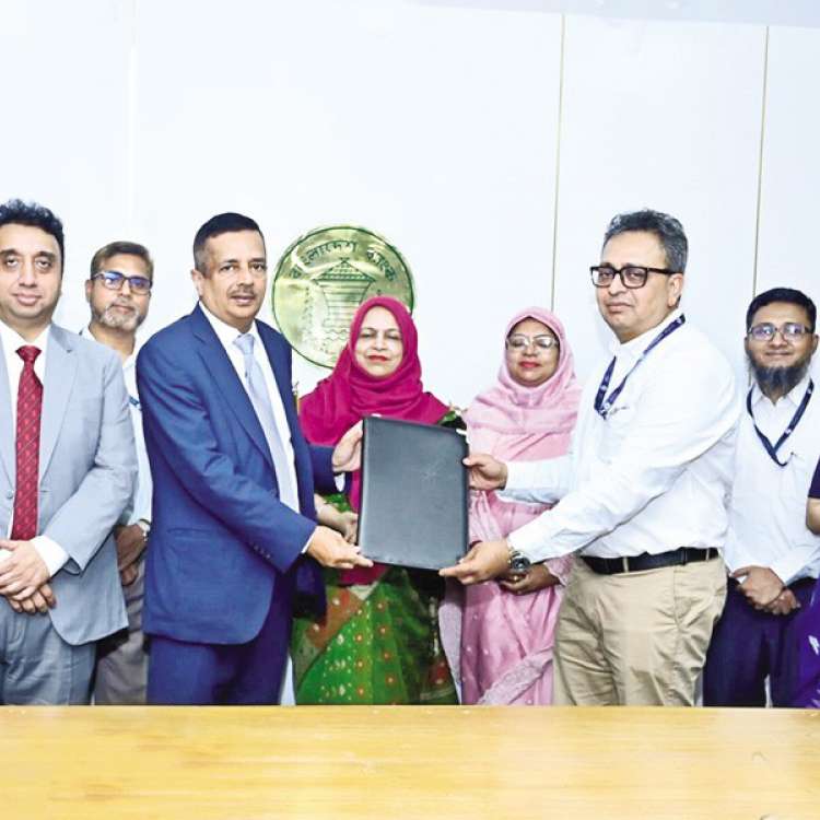 Trust Bank signs deals with BB for two refinance schemes